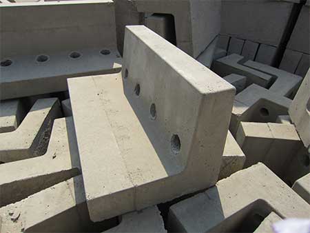 路沿石、流水石